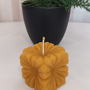 Kocka gyertya - dekor méhviasz gyertya - otthon & életmód - gyertya, illat, aroma - gyertya - Meska.hu