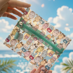 Átlátszó fagyis neszeszer, Táska & Tok, Neszesszer, Varrás, Átlátszó anyagból készülő mintás neszeszer ( tőbbféle minta elérhető ) 

Mérete 18x15cm, MESKA