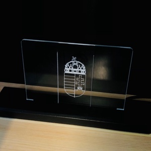 Asztali dekorációs tábla - Koronás címer - otthon & életmód - dekoráció - asztal és polc dekoráció - asztaldísz - Meska.hu