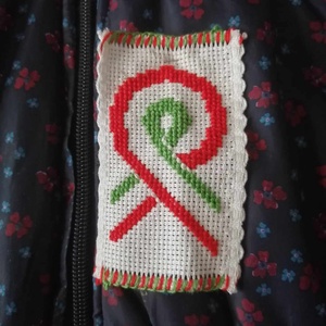 Hímzett kokárda szalag - Meska.hu