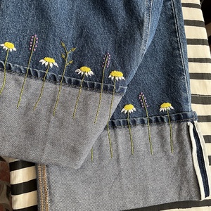 Ruha hímzés - ruha & divat - női ruha - nadrág - Meska.hu