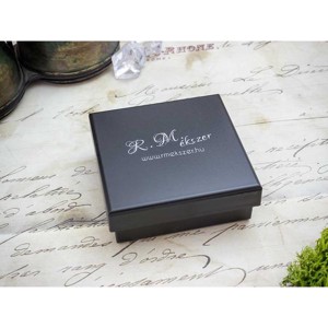 Ajándékdoboz logózott fekete - Meska.hu