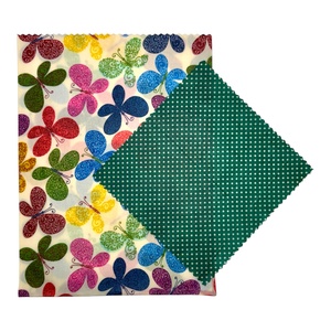 Pillangó mintás méhviaszos tasak és pöttyös kendő szettben - táska & tok - uzsonna- & ebéd tartó - szendvics csomagoló - Meska.hu