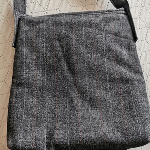 Zakó stílusú váll/oldaltáska - táska & tok - kézitáska & válltáska - vállon átvethető táska - Meska.hu