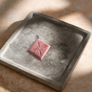 Cédrus medál - ékszer - nyaklánc - medál - Meska.hu