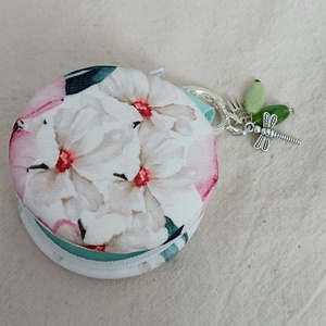 Tavaszi virágos érmetárca - táska & tok - pénztárca & más tok - aprópénztartó - Meska.hu