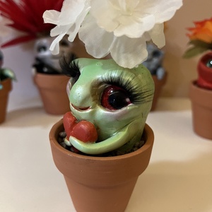 Virághagymácska (Csupaszív) - otthon & életmód - dekoráció - virágdísz és tartó - cserép & kaspó - Meska.hu