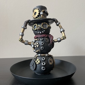 Steampunk hóember, Otthon & Életmód, Dekoráció, Asztal és polc dekoráció, Asztaldísz, Gyurma, MESKA