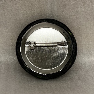 Misztikus kitűző - ékszer - kitűző és bross - Meska.hu