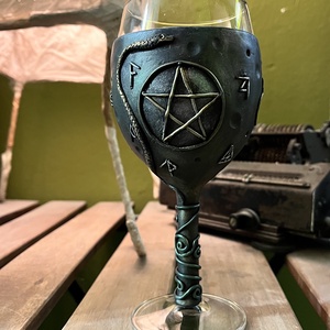 Boszis boros - otthon & életmód - konyhafelszerelés, tálalás - tálalás - boros poharak, szettek - Meska.hu