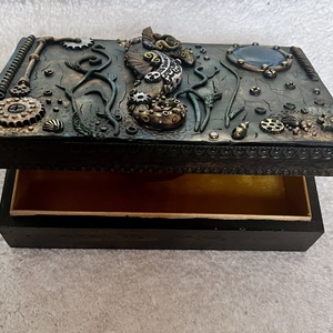 Tengeri titkok őrzője - Meska.hu