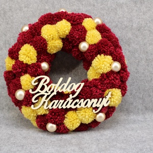 Boldog Karácsonyt pompon koszorú - bordó, méz, Karácsony, Adventi díszek, Adventi ajtódísz, , MESKA