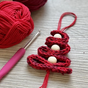 Horgolt karácsonyfa, dísz - karácsony - karácsonyi lakásdekoráció - karácsonyfadíszek - Meska.hu