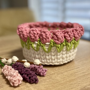 Horgolt tulipános tároló kosár  - otthon & életmód - tárolás & rendszerezés - tárolókosár - Meska.hu