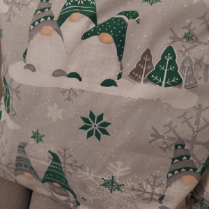 Zöld manós párnahuzat - otthon & életmód - lakástextil - párna & párnahuzat - díszpárnahuzat - Meska.hu