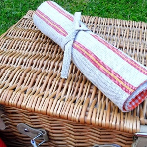 Zsákvászon tányéralátét piknikhez - otthon & életmód - konyhafelszerelés, tálalás - tálalás - tányér- és poháralátét - Meska.hu