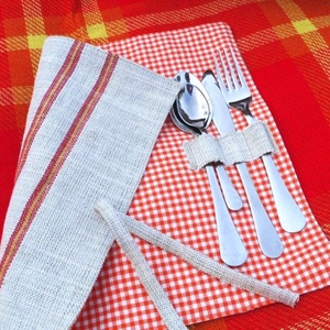 Zsákvászon tányéralátét piknikhez - otthon & életmód - konyhafelszerelés, tálalás - tálalás - tányér- és poháralátét - Meska.hu