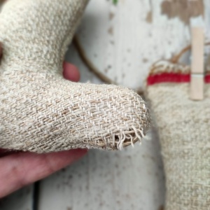 Farmhouse mikulás zokni girland - karácsony - karácsonyi lakásdekoráció - karácsonyi girland, boa - Meska.hu