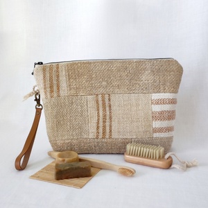 Természetes vászon kozmetikai táska - uniszex   - táska & tok - neszesszer - Meska.hu