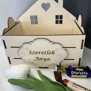 Anyák napi desszert/virágtartó box, Otthon & Életmód, Dekoráció, Asztal és polc dekoráció, Asztaldísz, Gravírozás, pirográfia, MESKA