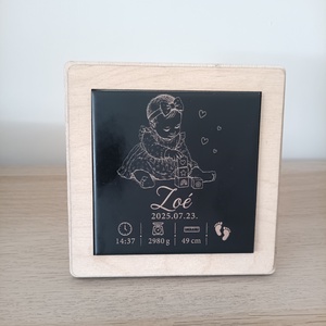Egyedi gravírozott baba emlékkép � Névvel és születési adatokkal, Baba - mama, Babaszoba dekoráció, Baba névtábla, Gravírozás, pirográfia, MESKA