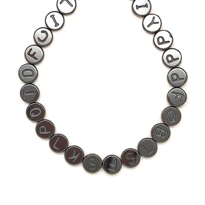 Hematit betű 8 mm, 38 cm � ásványfüzér, ékszer alapanyag - Meska.hu