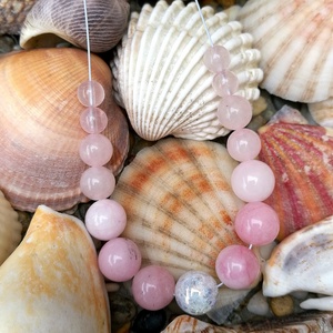 Cseresznyevirág jáspis ásványkarkötő aurakvarccal -  - Meska.hu