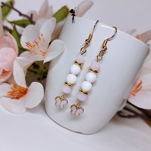 Mini lepkés tavaszi fülbevaló - Meska.hu