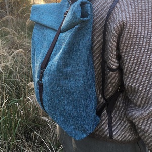 Kék textil vegán hátizsák - táska & tok - hátizsák - roll top hátizsák - Meska.hu