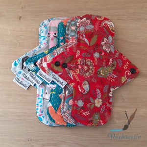 5db 22cm eü mosható betét meglepetés mintával, Szépségápolás, Intim higiénia, Intimbetét, , MESKA