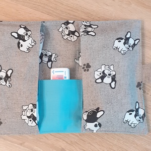 Pelustartó, kutyás - táska & tok - pelenkatáska - pelenkatartó tok - Meska.hu Pelustartó, kutyás - táska & tok - pelenkatáska - pelenkatartó tok - Meska.hu