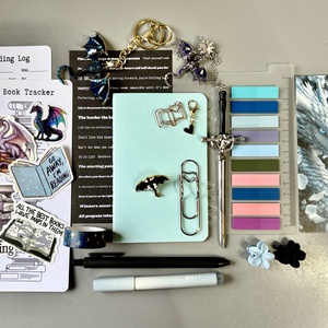 Ezüst csomag bookish bundle, Otthon & Életmód, Papír, írószer, Jegyzetfüzet & Napló, Mindenmás, MESKA