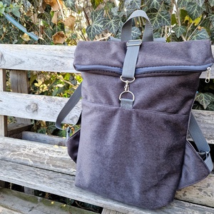 RE'A dizájn Dark Gray Plush rolltop hátizsák  M méret, Táska & Tok, Hátizsák, Roll top hátizsák, Varrás, MESKA