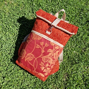 RE'A dizájn Renaissance Flowers 2. rolltop hátizsák - M méret, Táska & Tok, Hátizsák, Roll top hátizsák, Varrás, MESKA
