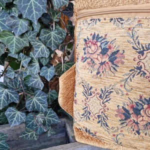 RE'A dizájn Baroque Flowers 1. rolltop hátizsák - S/M közötti méret - táska & tok - hátizsák - roll top hátizsák - Meska.hu