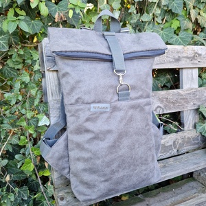 RE'A dizájn Gray Snakeskin rolltop hátizsák  M méret, Táska & Tok, Hátizsák, Roll top hátizsák, Varrás, MESKA