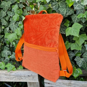 RE'A dizájn Orange Flowers trapéz hátizsák, Táska & Tok, Hátizsák, Roll top hátizsák, Varrás, MESKA