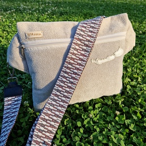 RE'A dizájn Bézs Balaton maxi crossbody táska - Meska.hu