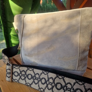 RE'A dizájn Bézs Balaton midi crossbody - táska & tok - hátizsák - roll top hátizsák - Meska.hu