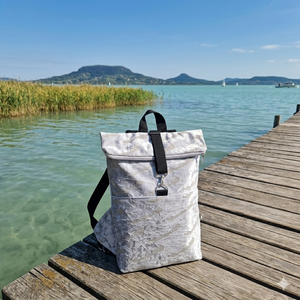 RE'A dizájn Ezüst Full Balaton rolltop hátizsák � M méret - Meska.hu