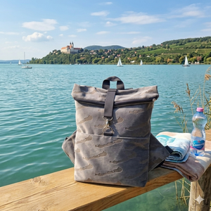 RE'A dizájn Szürke Full Balaton rolltop hátizsák � S méret - Meska.hu