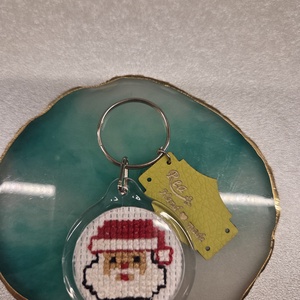 Mikulás kulcstartó - táska & tok - kulcstartó & táskadísz - kulcstartó - Meska.hu