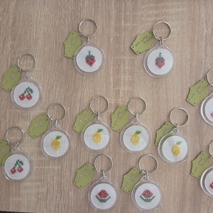Gyümölcsös kulcstartó, Táska & Tok, Kulcstartó & Táskadísz, Kulcstartó, Hímzés, MESKA