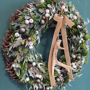 Karácsonyi ajtódísz szarvasaganccsal - karácsony - karácsonyi lakásdekoráció - karácsonyi ajtódíszek - Meska.hu