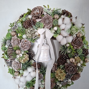 Téli ajtódísz haranggal - Meska.hu