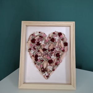 Szárazvirágokból szív képkeretben - otthon & életmód - virágdekoráció - virágdíszek - fali virágdekoráció - Meska.hu
