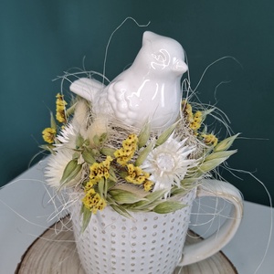 szárazvirágos asztaldísz madárkával bögrében, Otthon & Életmód, Virágdekoráció, Virágdíszek, Asztali virágdísz, Virágkötés, MESKA