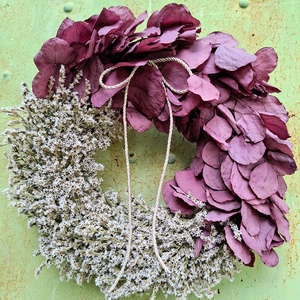 Ajtódísz eukaliptusszal és sóvirággal. - otthon & életmód - dekoráció - ajtó- és ablak dekoráció - ajtódísz & kopogtató - Meska.hu