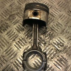 Egyedi fekete dugattyú óra � férfi ajándék, ipari stílusú autós, motoros dekor - otthon & életmód - dekoráció - asztal és polc dekoráció - asztaldísz - Meska.hu