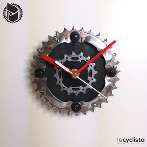 recyclock MES-S-005 - falióra újrahasznosított kerékpár alkatrészből - Meska.hu